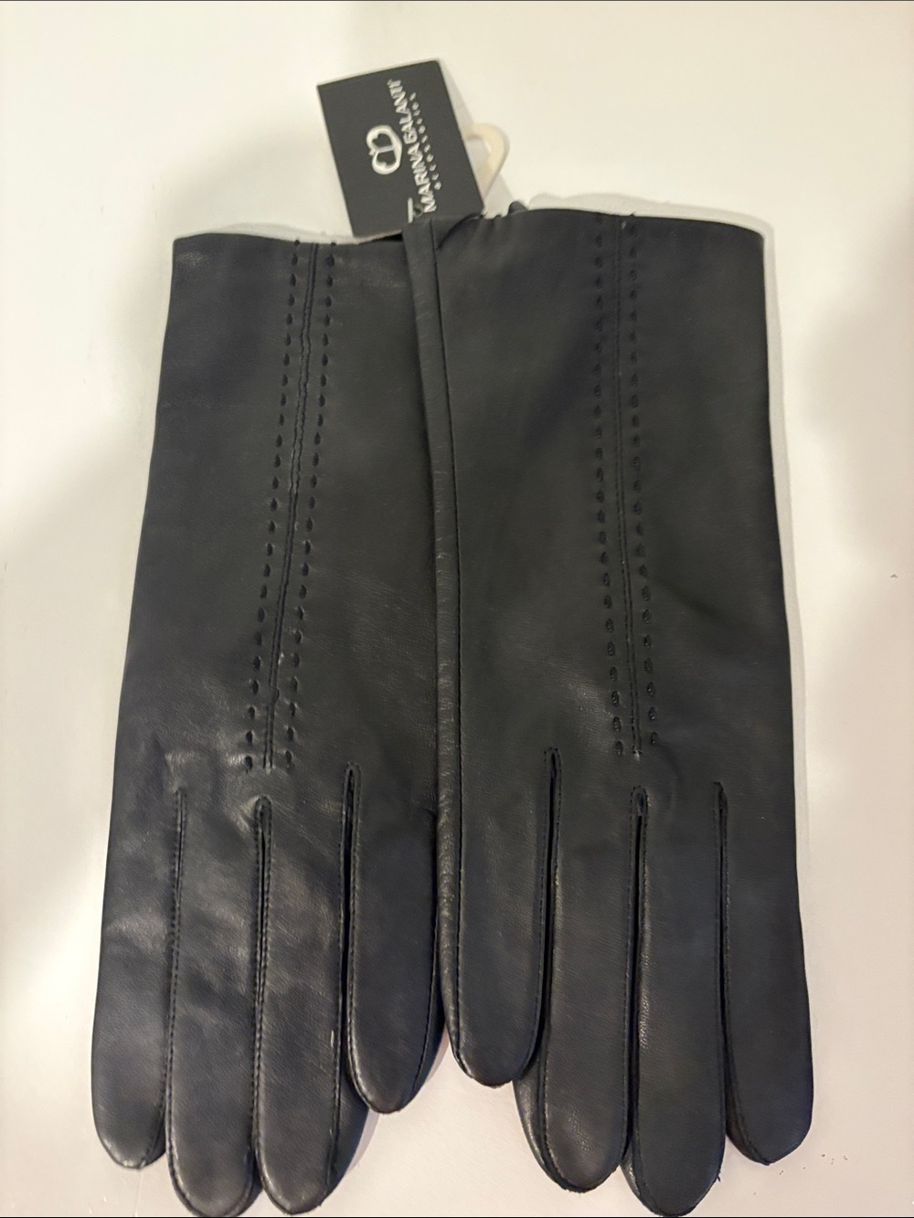 Women’s Black Leather Gloves